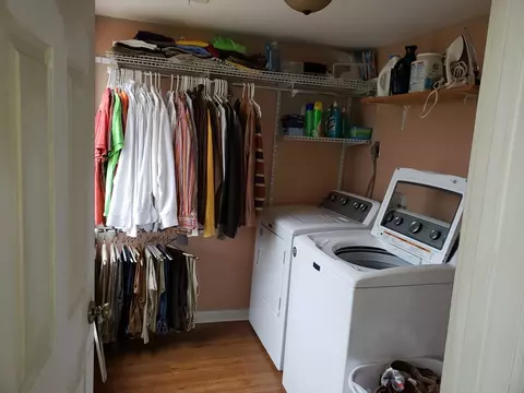 285 Spring St, Eureka Springs, AR 72632 photo 9