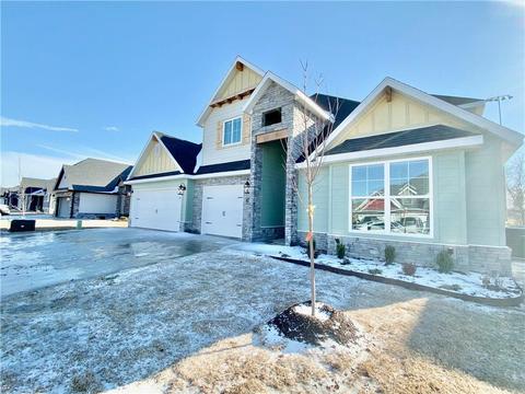 1061 Red Maple St, Centerton, AR 72719 photo 1