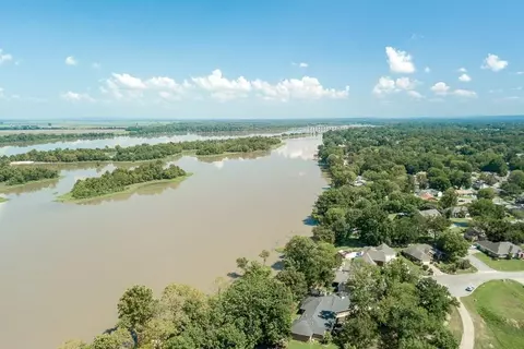 2601 Carrington Pointe Rd, Fort Smith, AR 72903 photo 3