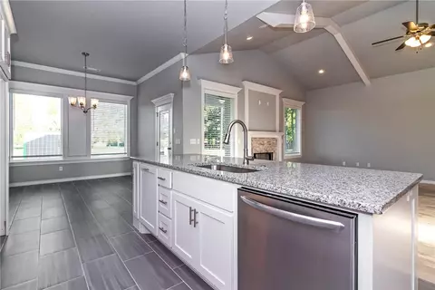 618 Malbec Rd, Springdale, AR 72762 photo 24