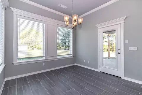 618 Malbec Rd, Springdale, AR 72762 photo 5