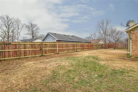 809 Michael St, Centerton, AR 72719 photo 14