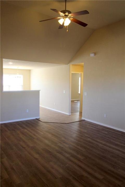 521 Lasso Ln, Centerton, AR 72719 photo 6