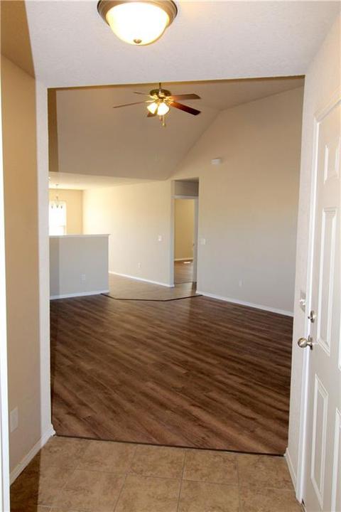 521 Lasso Ln, Centerton, AR 72719 photo 5