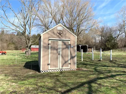 12697 Cincinnati Rd, Summers, AR 72769 photo 23