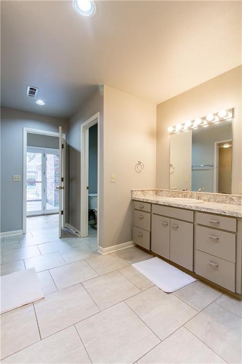 511 Janet St, Springdale, AR 72762 photo 16
