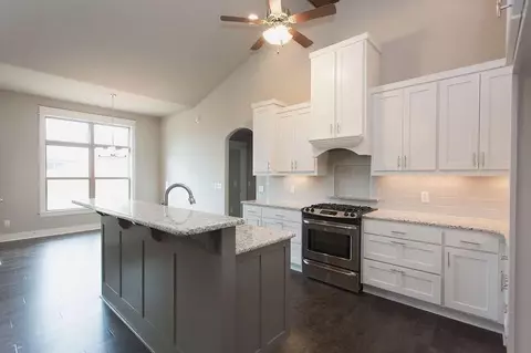 1227 Bradley St, Centerton, AR 72719 photo 7