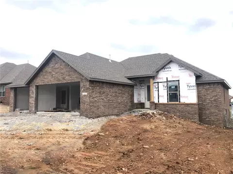 1227 Bradley St, Centerton, AR 72719 photo 1