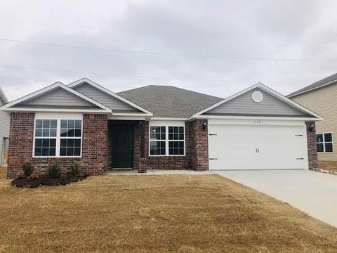 1660 Edinburgh Dr, Centerton, AR 72719 photo 1