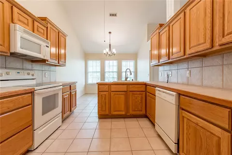 3470 Eaglecrest Cir, Springdale, AR 72762 photo 10