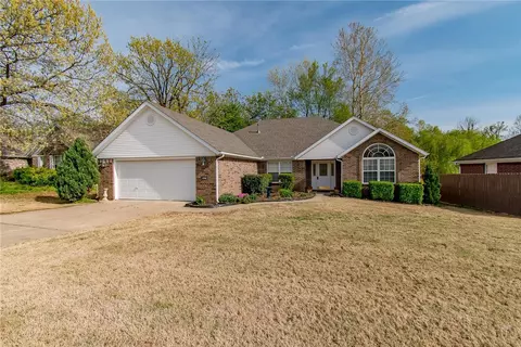 3470 Eaglecrest Cir, Springdale, AR 72762 photo 2