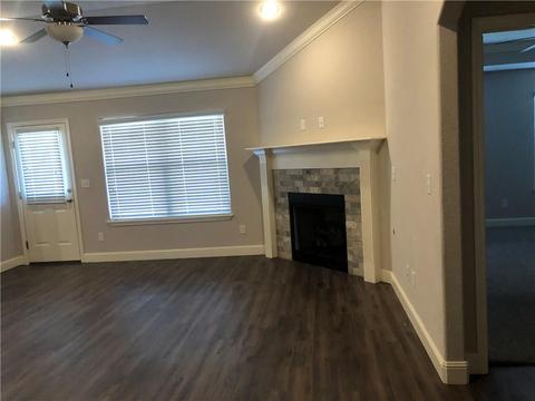 808 Mulberry St, Gravette, AR 72736 photo 3