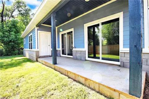 404 E Union St, Rogers, AR 72756 photo 15