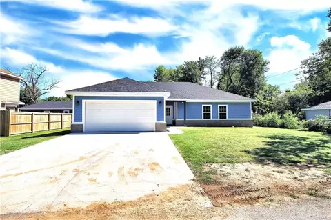 404 E Union St, Rogers, AR 72756 photo 17