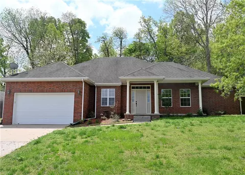 505 E Andrew Ave, Springdale, AR 72764 photo 1