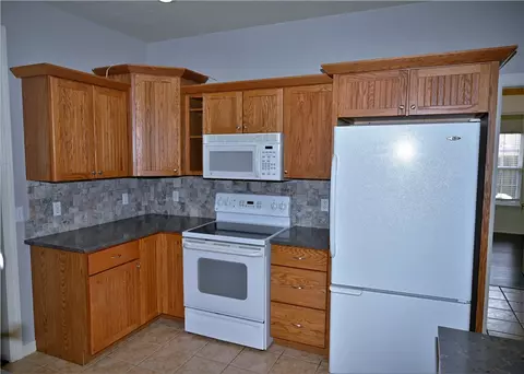505 E Andrew Ave, Springdale, AR 72764 photo 7