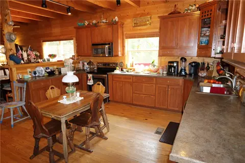 11714 Route E, Pineville, MO 64856 photo 10