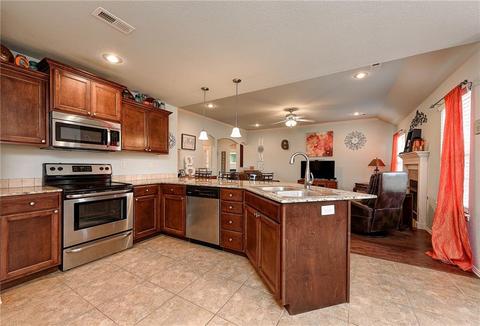 6372 Cord Ave, Springdale, AR 72762 photo 4