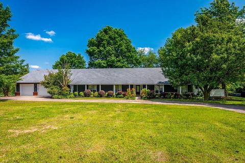 1990 Albright Rd, Springdale, AR 72764 photo 1