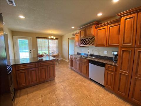 106 Mcdaniel St, Lowell, AR 72745 photo 5