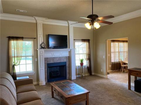 106 Mcdaniel St, Lowell, AR 72745 photo 2
