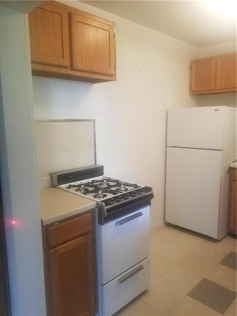 327 Main St, Noel, MO 64854 photo 3