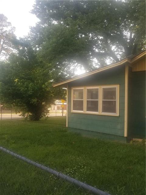 327 Main St, Noel, MO 64854 photo 2