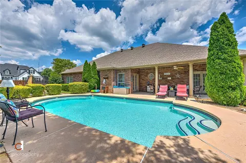 4635 Stonecrest, Springdale, AR 72762 photo 5
