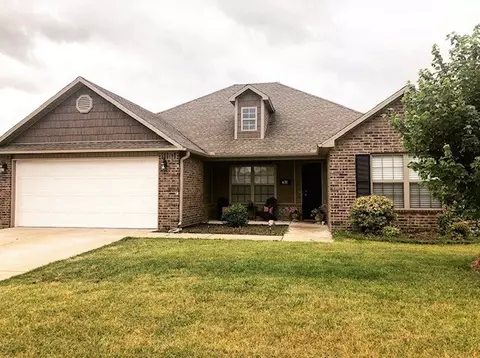 631 Spur Ln, Centerton, AR 72719 photo 1