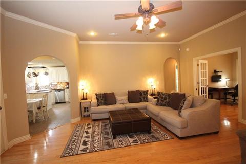 110 Skinner St, Centerton, AR 72719 photo 2