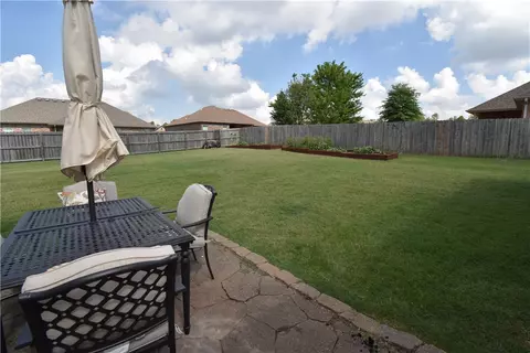 112 Mcdaniel St, Lowell, AR 72745 photo 13