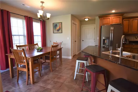 112 Mcdaniel St, Lowell, AR 72745 photo 4