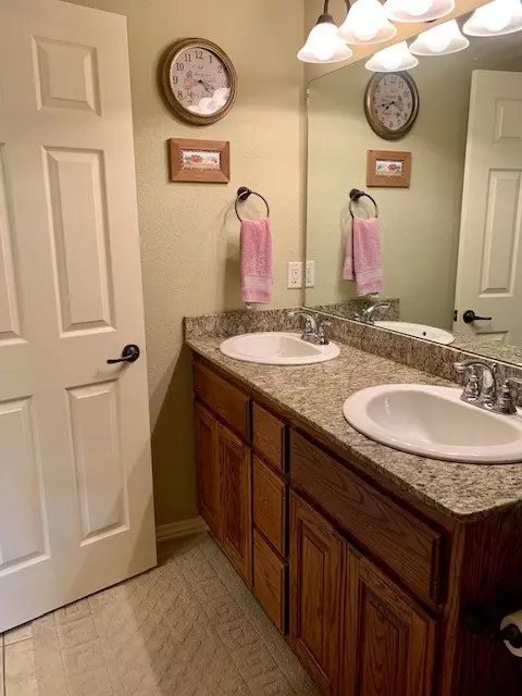 611 Eagle Dr, Gravette, AR 72736 photo 22