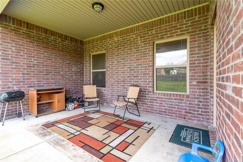 202 Devonshire Ave, Lowell, AR 72745 photo 23