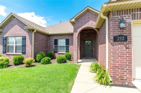 202 Devonshire Ave, Lowell, AR 72745 photo 2