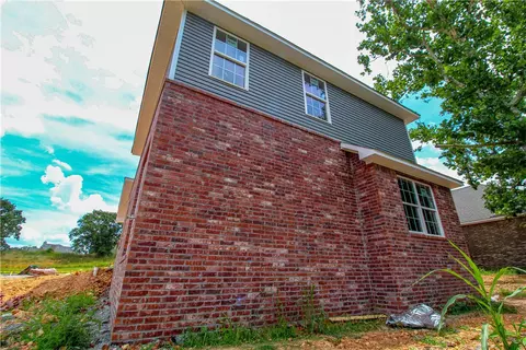 809 Brook St, Gentry, AR 72734 photo 7