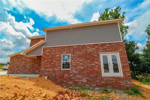 809 Brook St, Gentry, AR 72734 photo 5