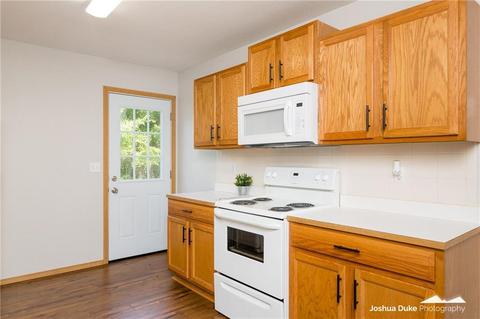 1012 S E St, Rogers, AR 72756 photo 3