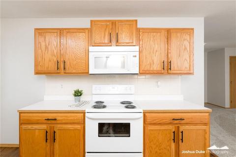 1012 S E St, Rogers, AR 72756 photo 4