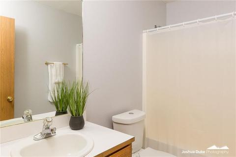 1012 S E St, Rogers, AR 72756 photo 17