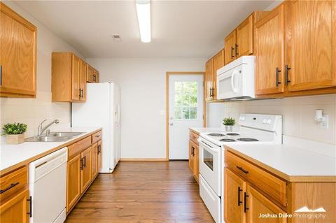 1012 S E St, Rogers, AR 72756 photo 6