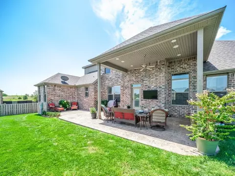 1300 Solata St, Centerton, AR 72719 photo 5