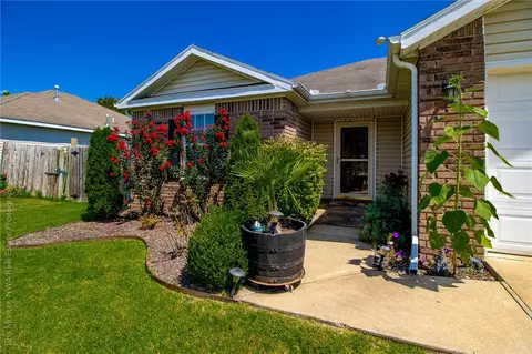 2943 Riverside St, Springdale, AR 72764 photo 3