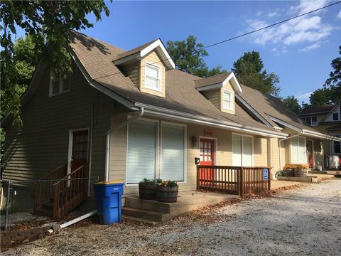 828 S Pine St, Harrison, AR 72601 photo 1