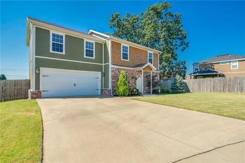 730 Edens Ct, Centerton, AR 72719 photo 2