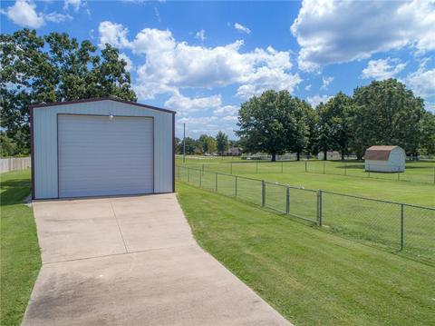 2118 N Main St, Jay, OK 74346 photo 7