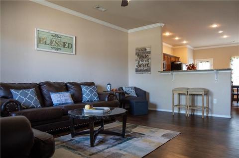 1304 Walker Dr, Rogers, AR 72756 photo 2