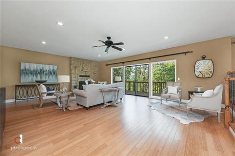 8338 Crows Roost Pl, Rogers, AR 72756 photo 11