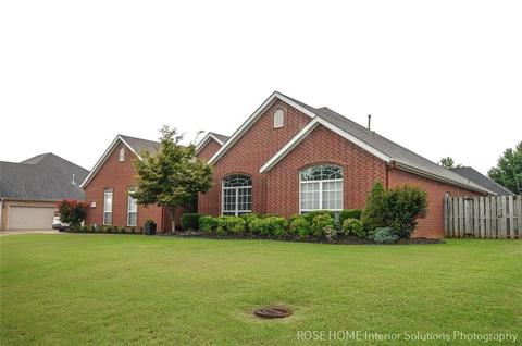 4473 Stonecrest Cir, Springdale, AR 72762 photo 2
