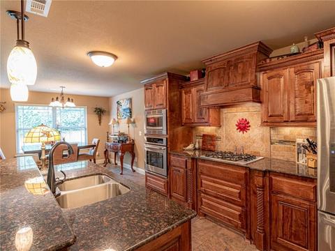 1407 Walker Dr, Rogers, AR 72756 photo 9